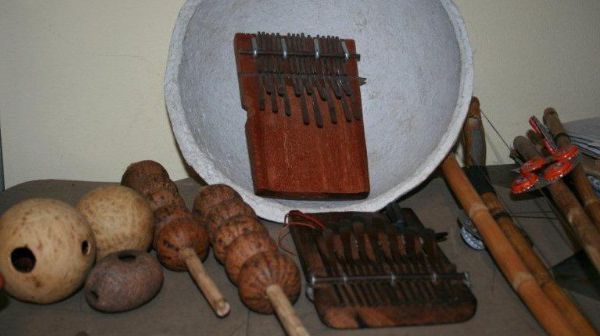 Mbira - Um instrumento musica africano, igualmente usado em Moçambique