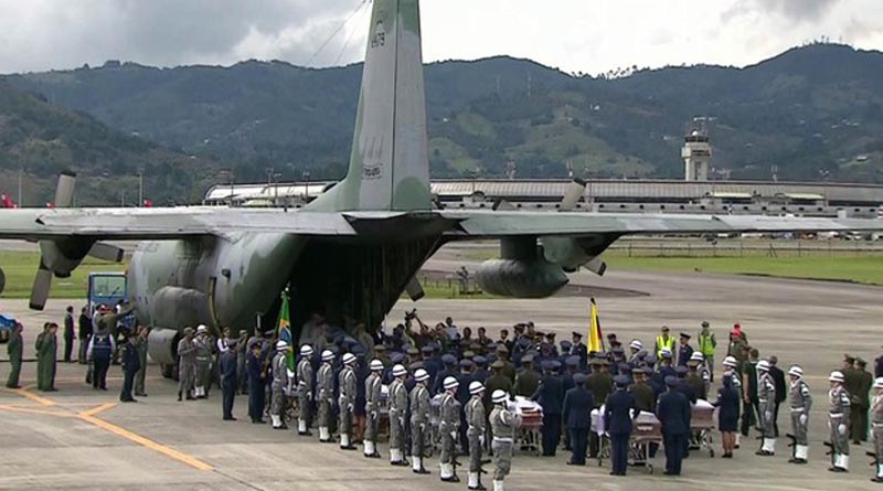 2 homenagem às vítimas do acidente aéreo que vitimou grande parte do Chapecoense