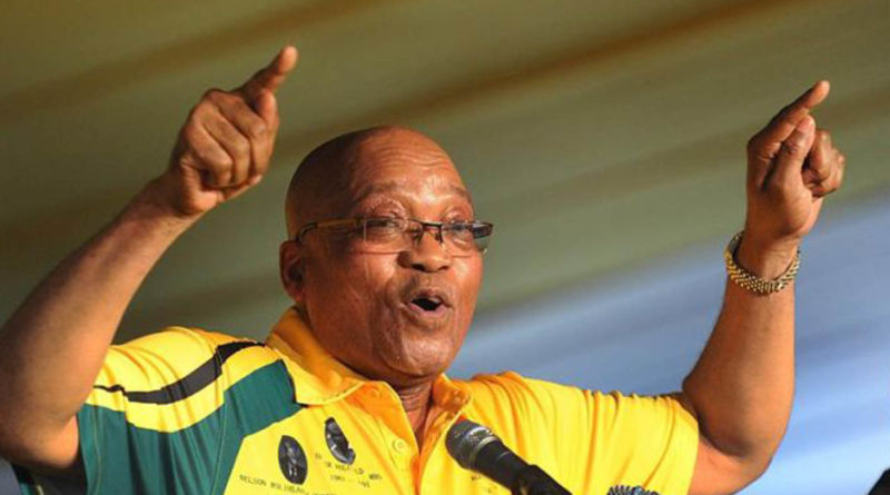 Zuma sobrevive a destituição