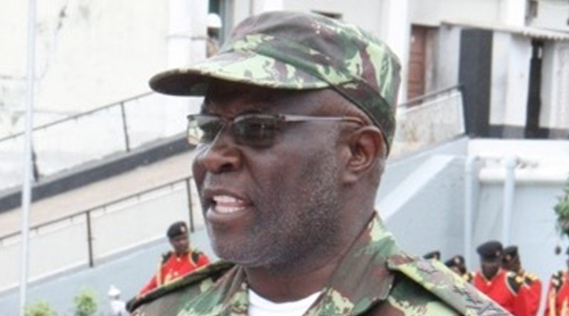 Eugénio Mussa promovido a General do Exército e nomeado para o cargo de Chefe do Estado Maior General das Forças Armadas de Defesa de Moçambique