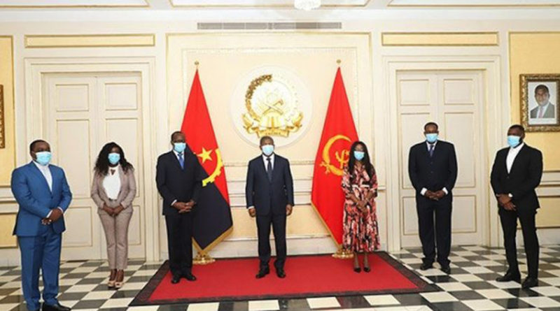 Filhos de Jonas Savimbi recebidos na Cidade Alta em Luanda, pelo Presidente da República, João Lourenço