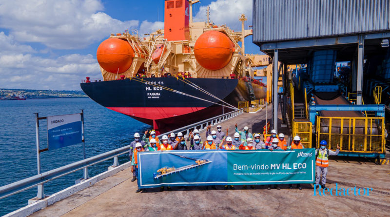 Primeiro navio movido a gás natural liquefeito escala Terminal Portuário Multiusuário de Nacala-à-Velha