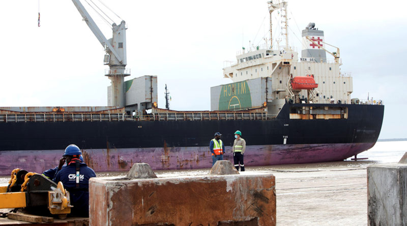 Porto da Beira responde activamente à crise do transporte marítimo global ante um aumento contínuo na demanda pelos seus serviços por ela prestados