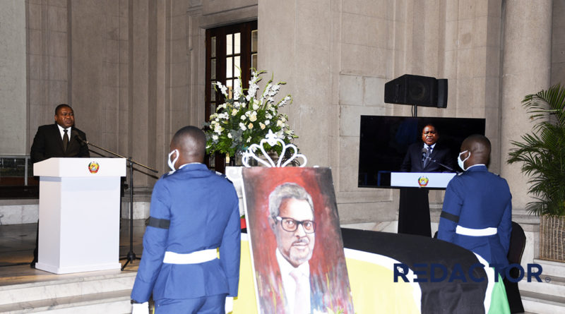 Sérgio Vieira foi “um lendário”, segundo o elogio fúnebre feito pelo Presidente da República de Moçambicano, Filipe Jacinto Nyusi, esta terça-feira em Maputo