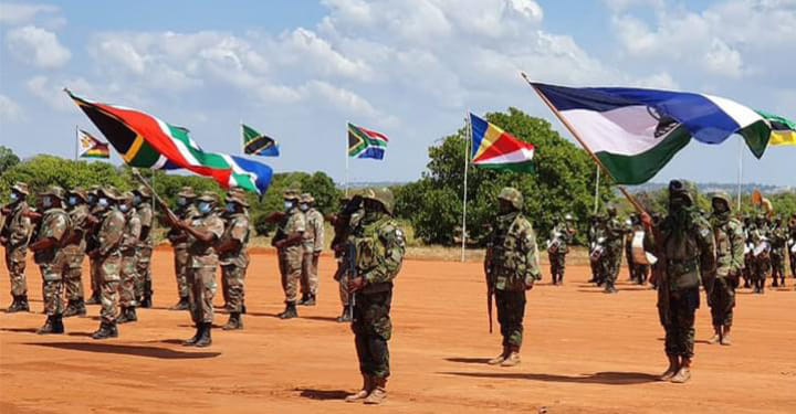Mandato mais robusto do contingente militar da Comunidade de Desenvolvimento da África Austral (SADC) em Moçambique defendido pelos chefes de Estado