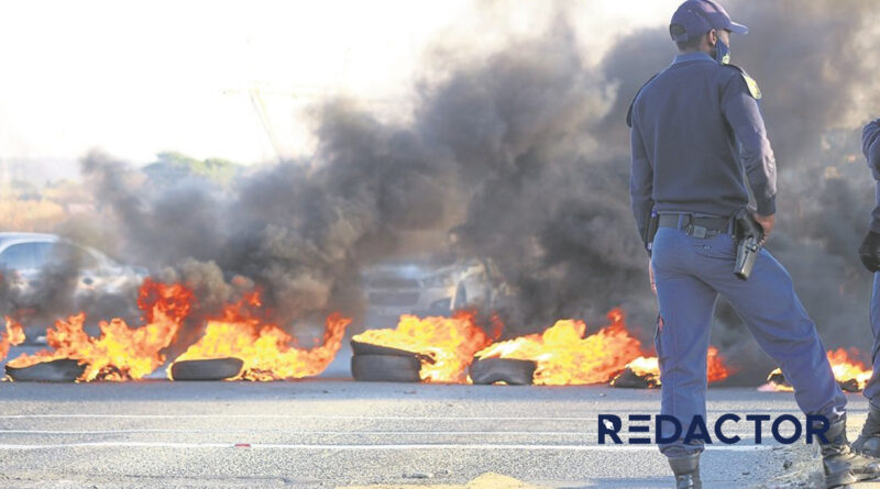 Perto de 90 pessoas detidas em protestos na África do Sul