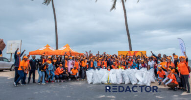 Colaboradores do BCI em acção na Costa do Sol