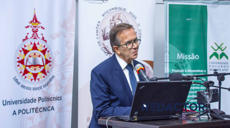 Luís Vaz de Camões celebrado em Maputo