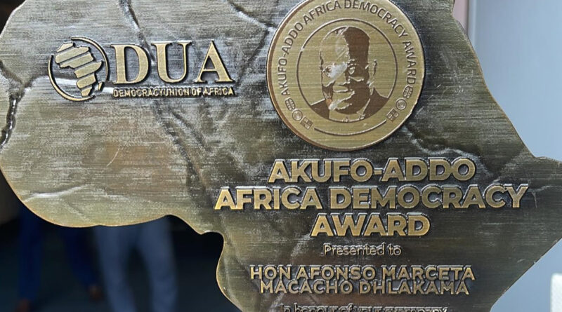 Afonso Dhlakama homenageado em Nairobi