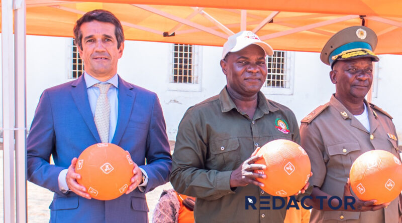 BCI lança programa nacional de oferta de bolas às penitenciárias