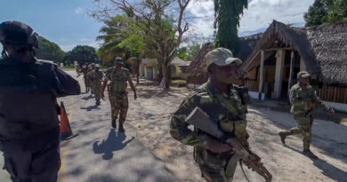 Total invocou direitos humanos para recusar ajudar paramilitares Total invocou direitos humanos para recusar ajudar paramilitares